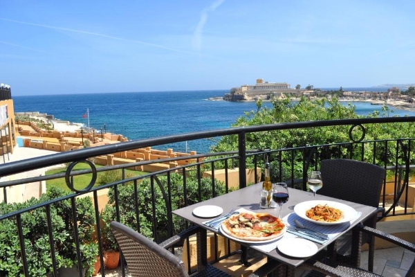 Marina Hotel at the Corinthia Beach Resort (San Ġiljan)